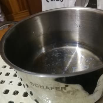 Schafer Tencerede İlk Kullanımda Renk Değişimi ve Müşteri Hizmetlerinde Hayal Kırıklığı