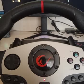 Rampage Direksiyon Seti Sola Çekiyor Ve Oyun Keyfimi Bozuyor