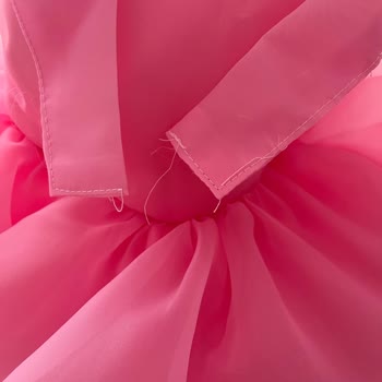 Doğum Günü İçin Aldığım Elbisenin Rengi Ve Kalitesi Hayal Kırıklığı Yarattı