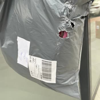 Doğum Günü İçin Aldığım Elbisenin Rengi Ve Kalitesi Hayal Kırıklığı Yarattı