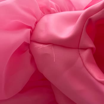 Doğum Günü İçin Aldığım Elbisenin Rengi Ve Kalitesi Hayal Kırıklığı Yarattı