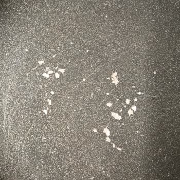 1 Yıl İçinde Amboss Tava Setinde Soyulma Ve Garanti Belirsizliği