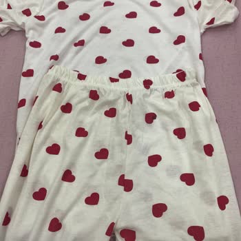 Siparişimde Gelen Ürünler Hatalı Ve Lekeli Çıktı