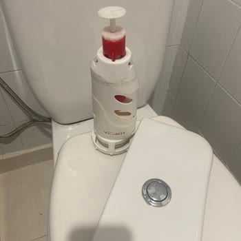 Visam İç Rezervuar Tekrar Arızalandı Çözüm Bulamıyorum