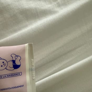 Mustela Pişik Kremi Bebeğimde Sert Kabarcıklara Yol Açtı