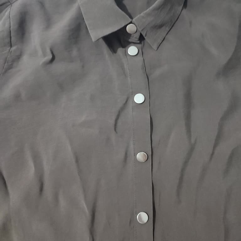 Yeni Alınan Takım İlk Yıkamada Soldu Mağaza Çözüm Sunmadı