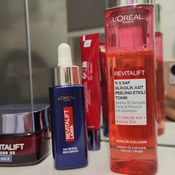 Loreal Revitalift Tonik Yüzde Yanma Ve Ekşilik Hissi Oluşturuyor