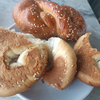 Kupkuru Ve Lezzetsiz Açma Poğaçalar Hayal Kırıklığı Yarattı