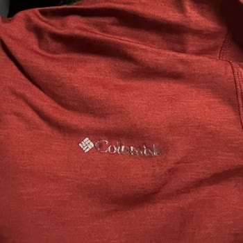 My Columbia T-Shirts Logo Peeled Off