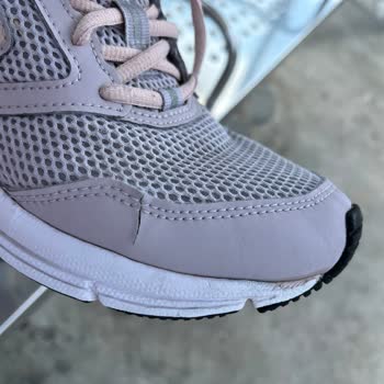 Ayakkabıda Oluşan Yırtık İçin Yetersiz İnceleme Ve Çözüm