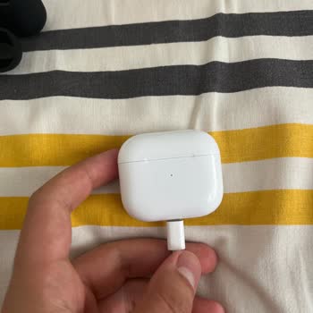 Aldığım Airpods Bataryası Patlak Çıktı Değişim Yapılmıyor