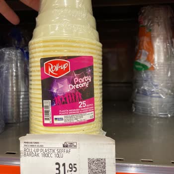 Migros'tan Aldığım Bardakta Böcek Şoku!