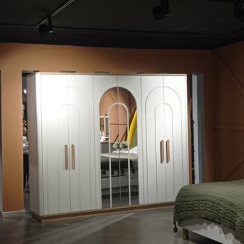 Yatak Odası Takımında Renk Uyumsuzluğu Ve Yanlış Ürün Teslimatı