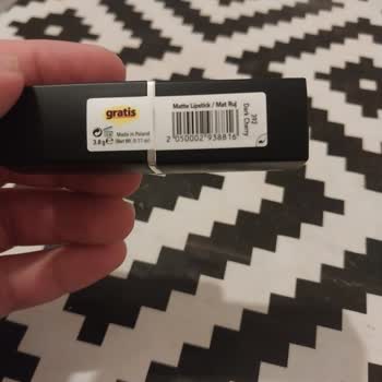 Aldığım Rujun İçi Tamamen Boş Çıktı Çözüm Bekliyorum