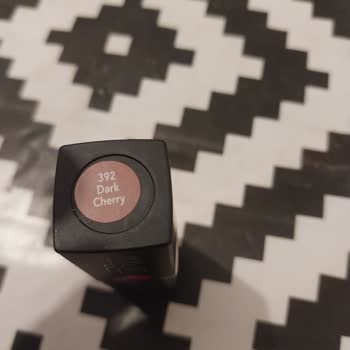 Aldığım Rujun İçi Tamamen Boş Çıktı Çözüm Bekliyorum