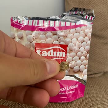 Tadım Beyaz Leblebide Taş Parçası Şoku Yaşadım