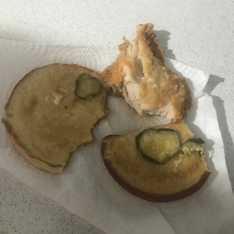 Yemeksepeti'nde Bozuk Yemek Ve Yetersiz Müşteri Hizmeti