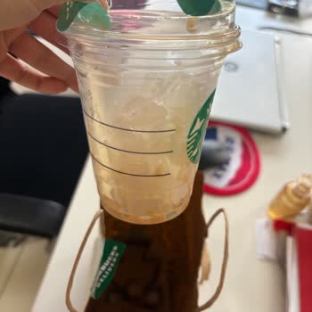 Yemeksepeti Ve Starbucks Siparişimde Yaşanan Dağınıklık Ve Yetersiz Çözüm
