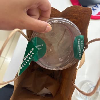 Yemeksepeti Ve Starbucks Siparişimde Yaşanan Dağınıklık Ve Yetersiz Çözüm