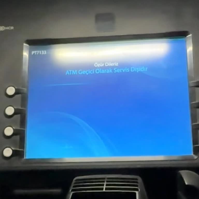 ATM'de Yutulan Para İçin Akbank'tan Geri Dönüş Alınamıyor