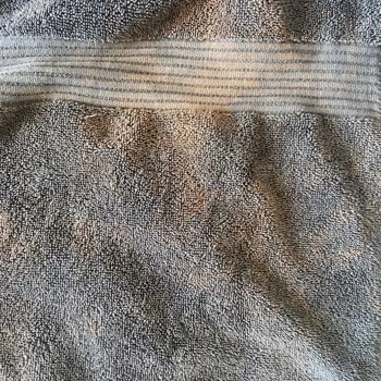 Perwoll Deterjan Kullandıktan Sonra Çamaşırlarda Renk Değişikliği Ve Müşteri Hizmetlerine Ulaşılamıyor