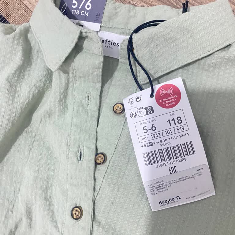 Lefties Mağazasında Değişim Sürecinde Katı Tutum Ve Müşteri Memnuniyetsizliği