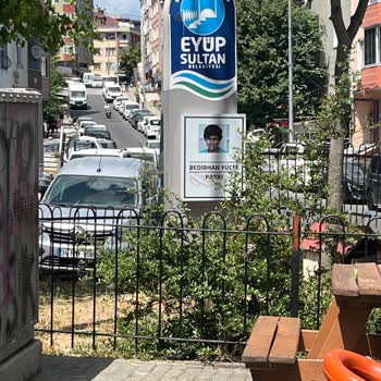 Eyüpsultan Belediyesi Bank Ve Salıncak Şikayeti