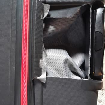 Havaalanında Valiz Hasarı ve İlgisizlik Şikayeti