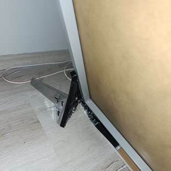 Mondi Home Sakarya'dan Aldığım Yatak Odası Takımında Baza Ayakları Kırıldı, Mağdur Oldum