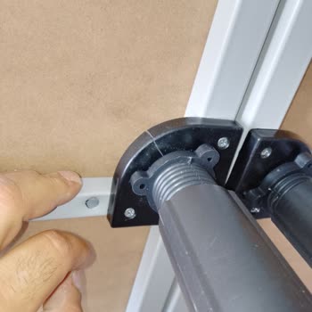 Mondi Home Sakarya'dan Aldığım Yatak Odası Takımında Baza Ayakları Kırıldı, Mağdur Oldum