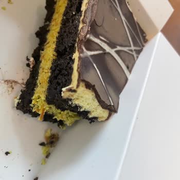 Bayat Gelen Kek Ve Eksik Paketleme Mağduriyetim