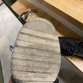 Calvin Klein Ayakkabıda Kısa Sürede Ciddi Hasar Ve Garanti Reddi