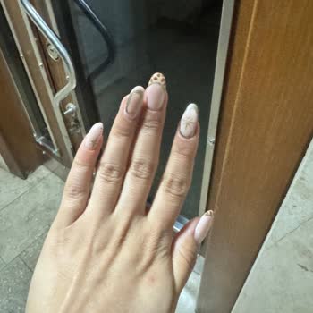 Tırnak Uygulamasında Beklentimin Çok Altında Bir Deneyim Yaşadım