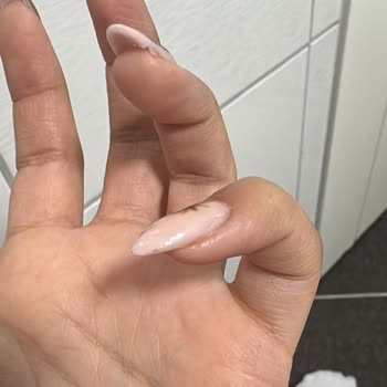 Tırnak Uygulamasında Beklentimin Çok Altında Bir Deneyim Yaşadım