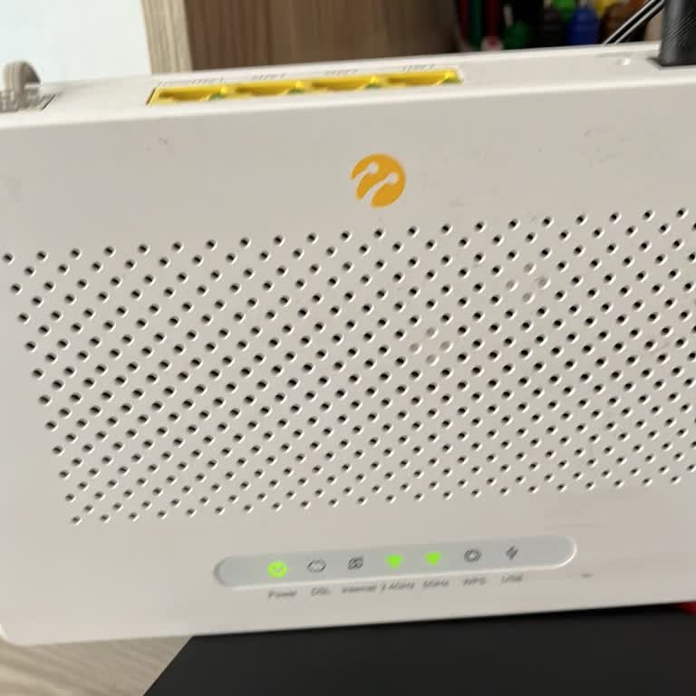 Sürekli Kesilen İnternet Ve Yetersiz Destekle Mağduriyet