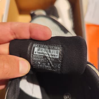 Yağmurda Boyası Akan Ayakkabıya Ret Cevabı Şaşkınlığı