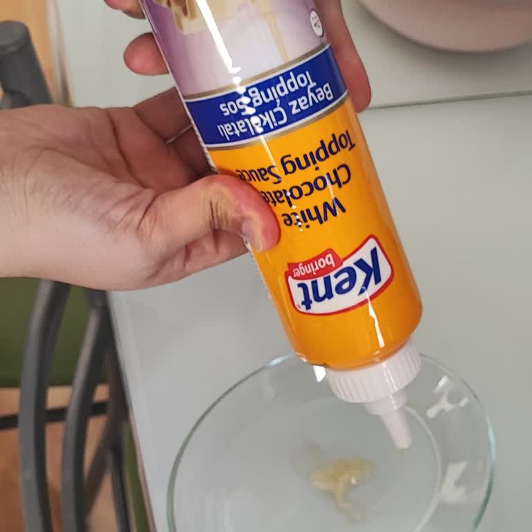 Aldığım Beyaz Çikolatalı Sosun Renk Ve Tat Farklılığı Hayal Kırıklığı Yarattı