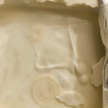 Bozuk Ve Küflü Ürünler, Canlı Desteğe Ulaşılamıyor