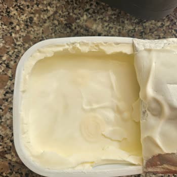 Bozuk Ve Küflü Ürünler, Canlı Desteğe Ulaşılamıyor