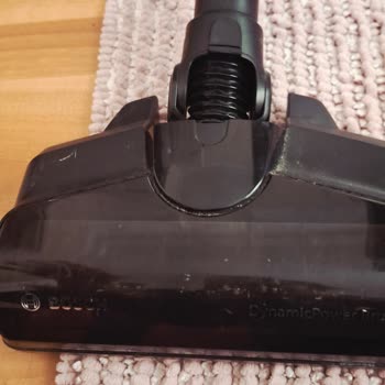 Bosch Ultimate 7 Süpürge Temizlikte Hayal Kırıklığı Yaşatıyor