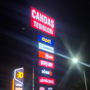 Candaş Dinlenme Tesisleri İçinde Kaşar Yok Denecek Kadar Az Olan Tosta Fahiş Ücret Aldı