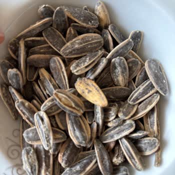 Migros'tan Alınan Ayçekirdeğinin Bayat Ve Acı Çıkması