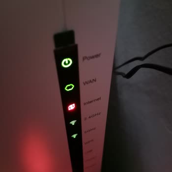 Türk Telekom Savaş Sonrası Ceyhan'da İnternet Kesintisi ve Çözüm Eksikliği