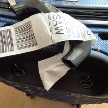 Pegasus Bodrum İstanbul Uçuşunda Bagajlarımız Parçalandı