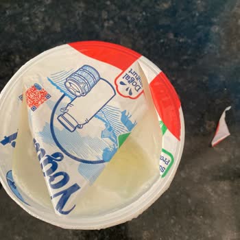 BİM  Tarihi Geçmiş ve Bozuk Yoğurt Satışı Mağduriyeti