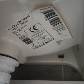 Cerastyle Lavaboda Çatlama Ve Su Sızdırma Sorunu Mağduriyet Yaşattı