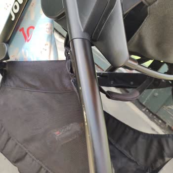 Pegasus İle Seyahatte Bebek Arabası Zarar Gördü, Çözüm Sunulmadı