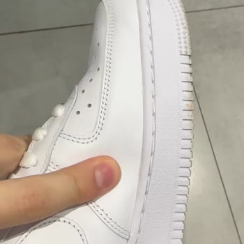 Kusurlu Ayakkabı Değişimi Reddedildi, Müşteri Mağdur Edildi