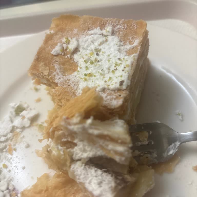 Bayat Milföy Pasta Satışı Ve Güven Kaybı