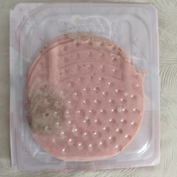 Lezita Piliç Salamın Son Kullanma Tarihine Rağmen Bozuk Çıkması